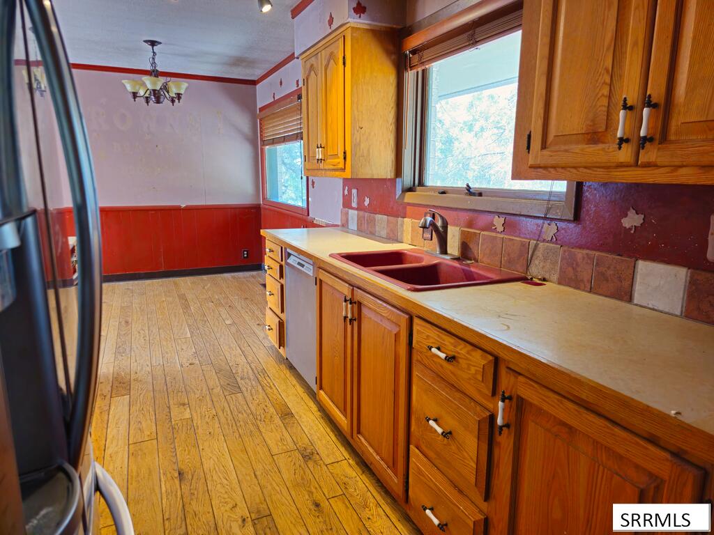 506 Courthouse Drive Property Photo 9