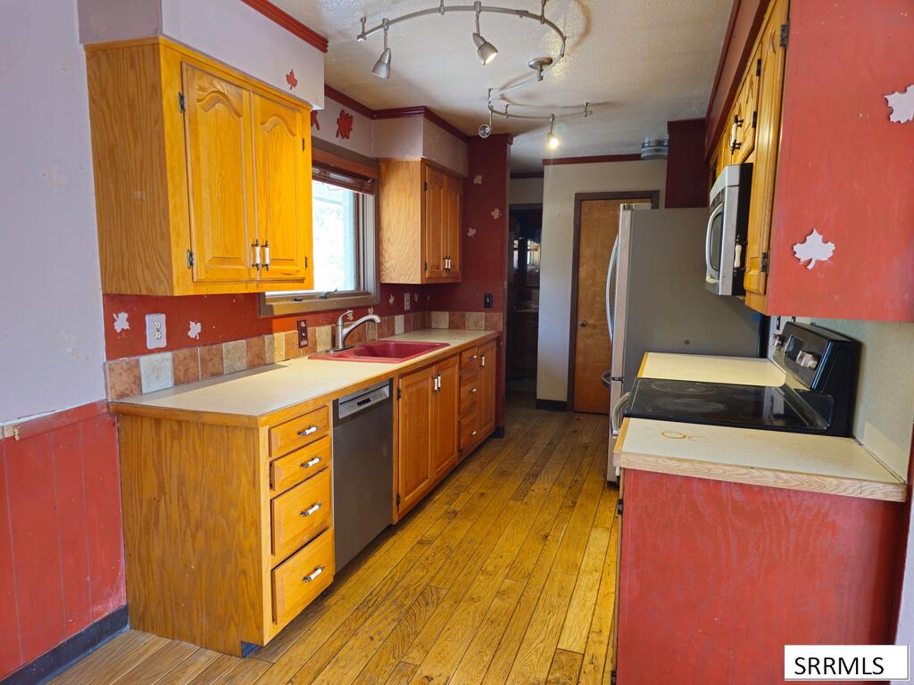 506 Courthouse Drive Property Photo 10