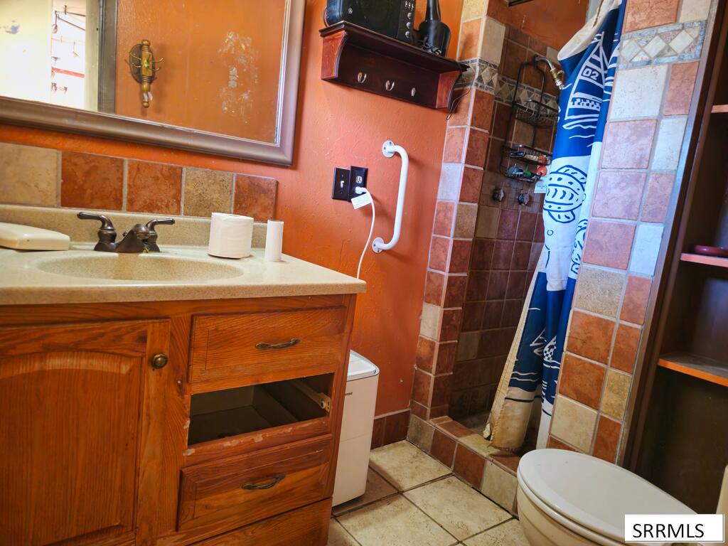 506 Courthouse Drive Property Photo 21