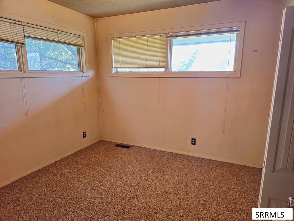 506 Courthouse Drive Property Photo 25