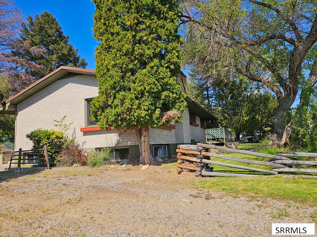 506 Courthouse Drive Property Photo 36