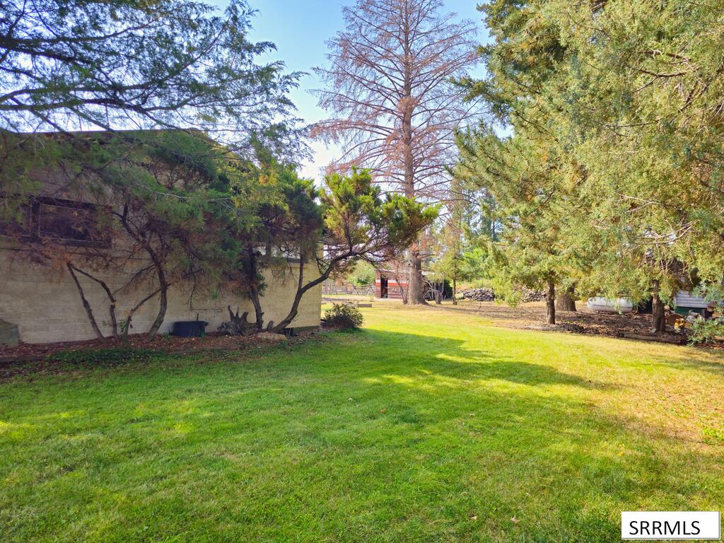 506 Courthouse Drive Property Photo 39
