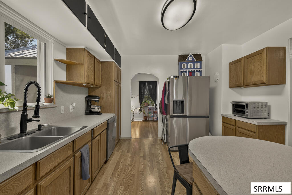1270 Elmore Property Photo 11