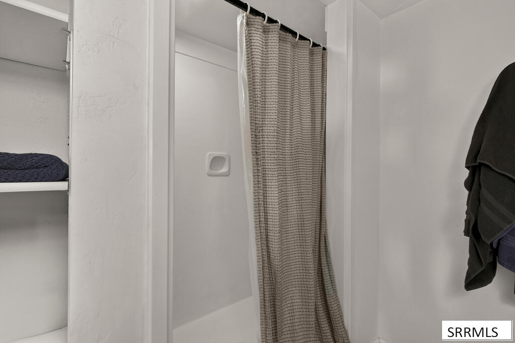 1270 Elmore Property Photo 39