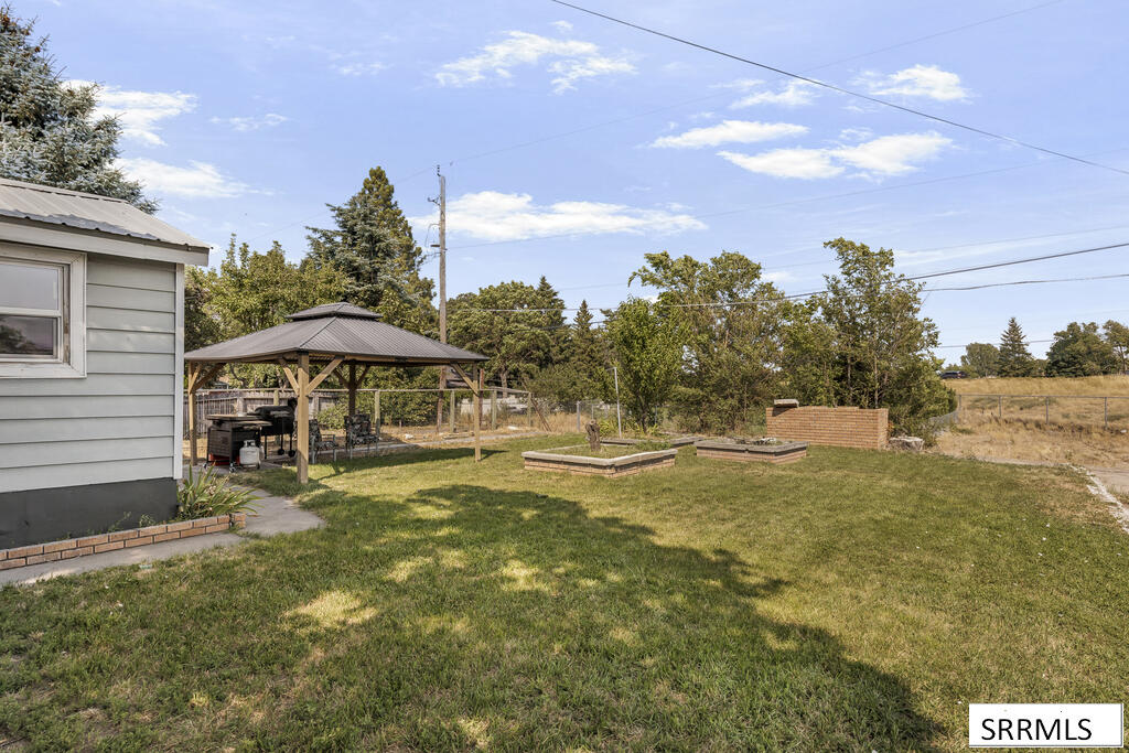 1270 Elmore Property Photo 45