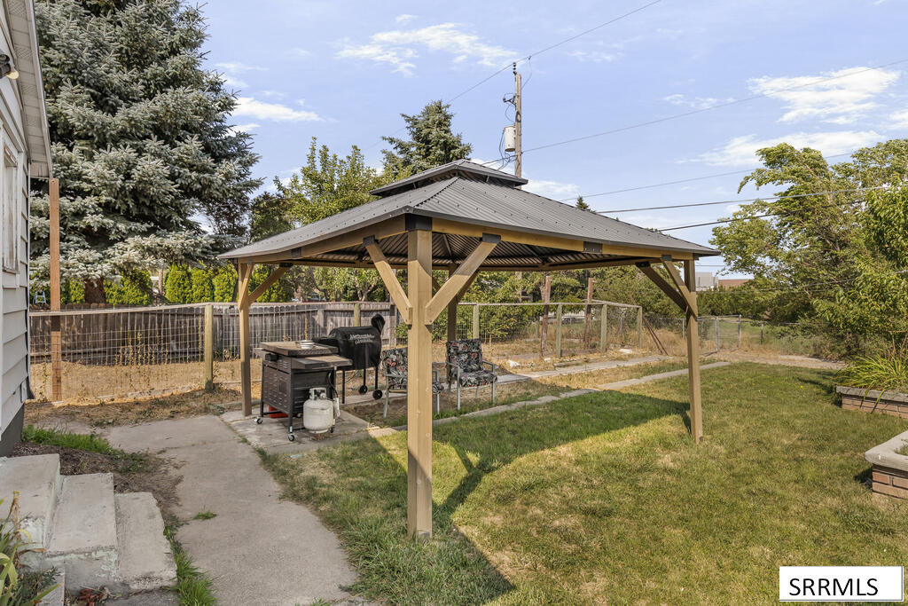 1270 Elmore Property Photo 46