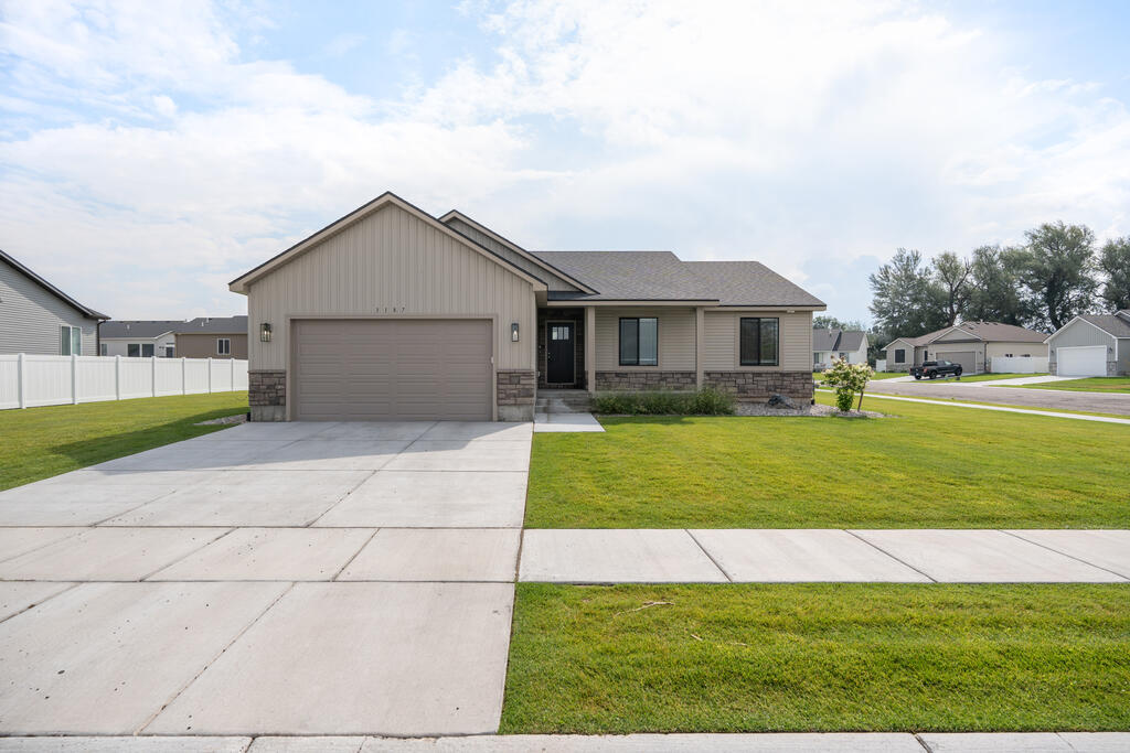 3187 Riata Lane Property Photo 1