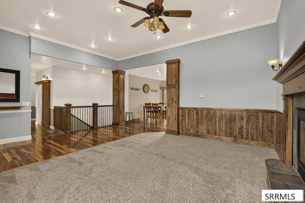 183 W 265 N Property Photo 11