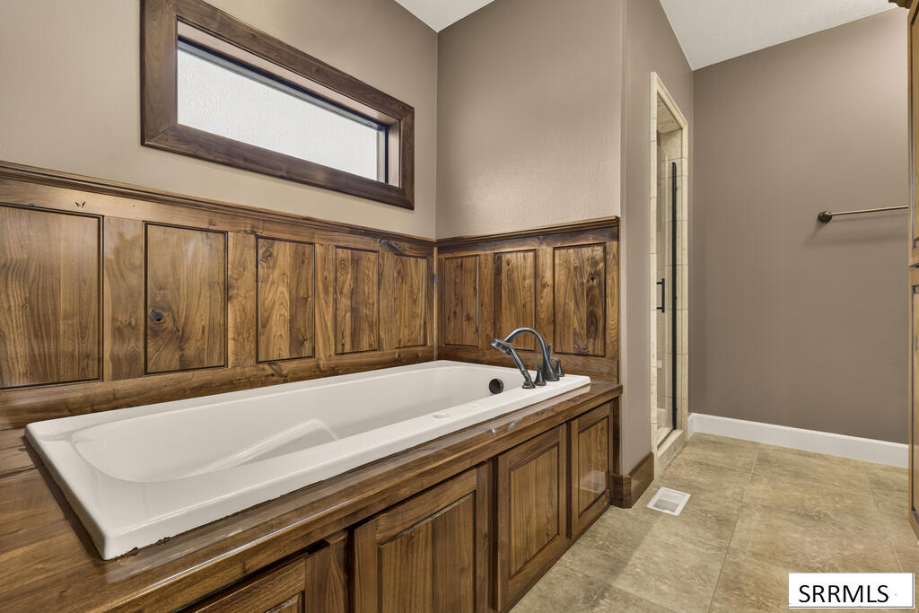 183 W 265 N Property Photo 22