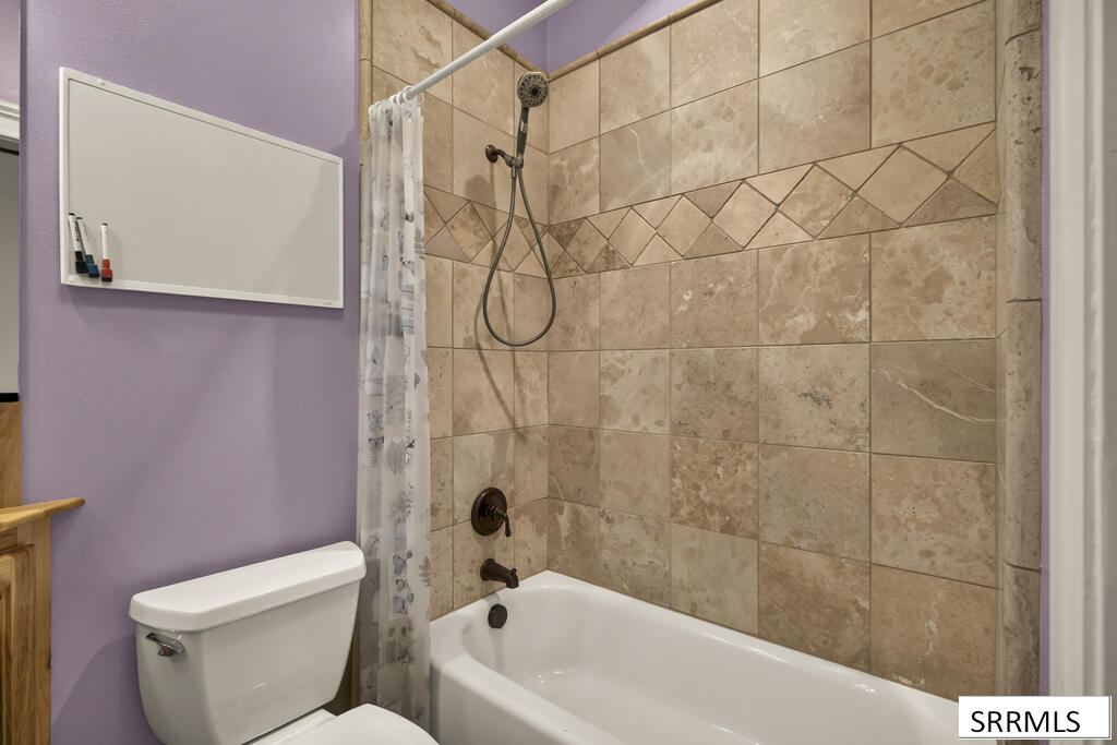 183 W 265 N Property Photo 28