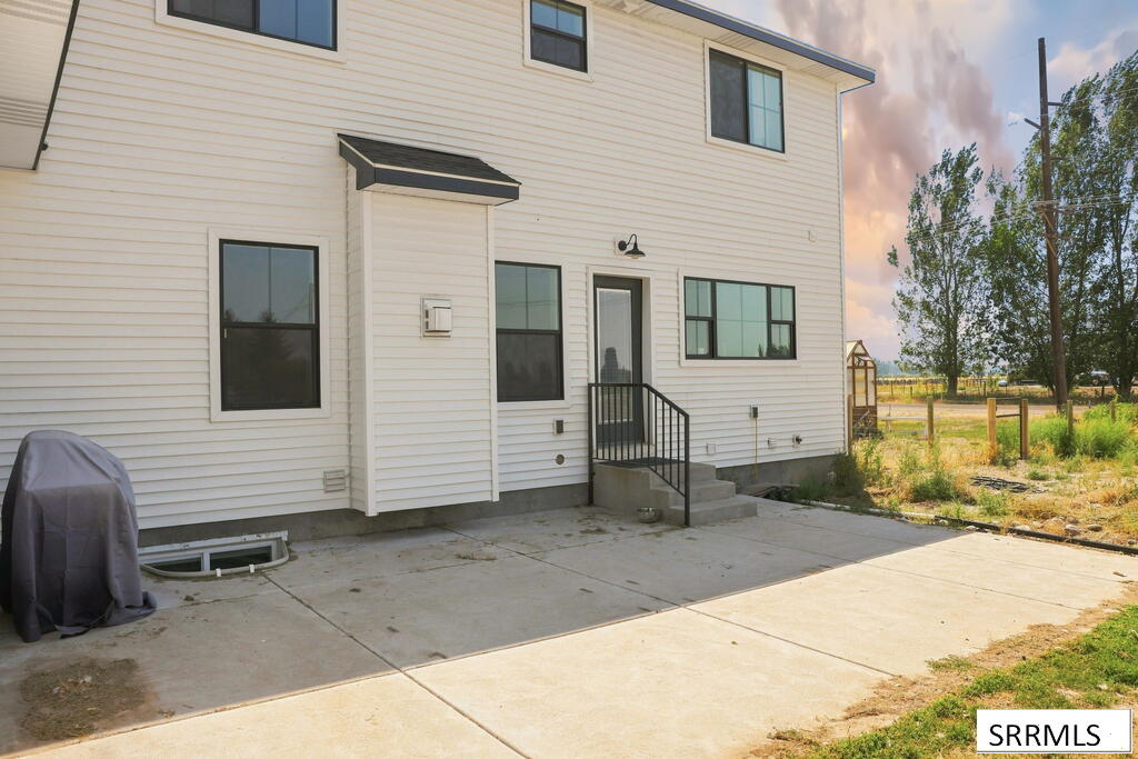 3953 E 460 N Property Photo 50