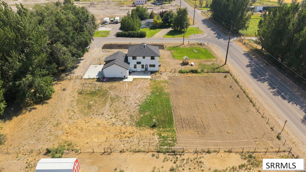 3953 E 460 N Property Photo 57
