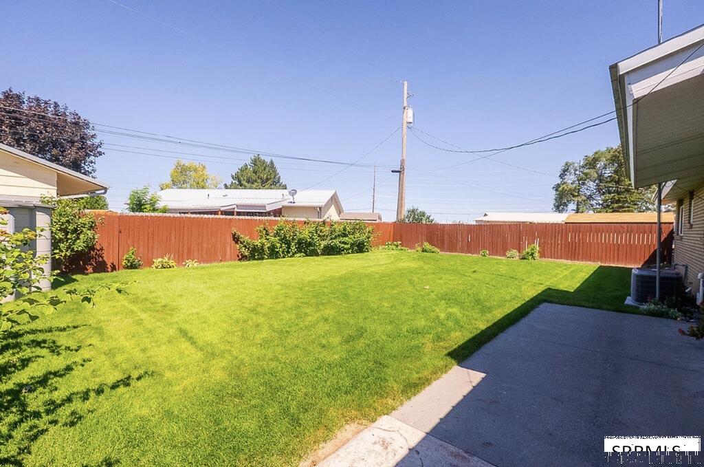 825 Sykes Drive Property Photo 33