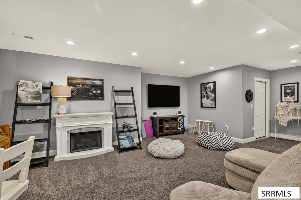 3786 N Flint Avenue Property Photo 28