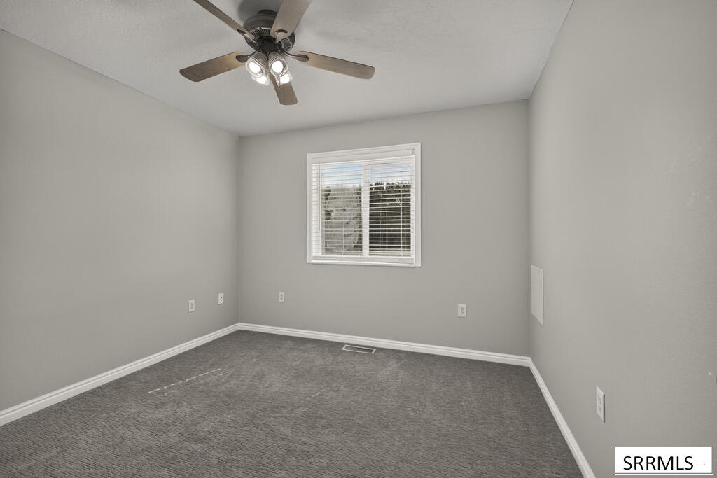 640 Sunflower Road Property Photo 17