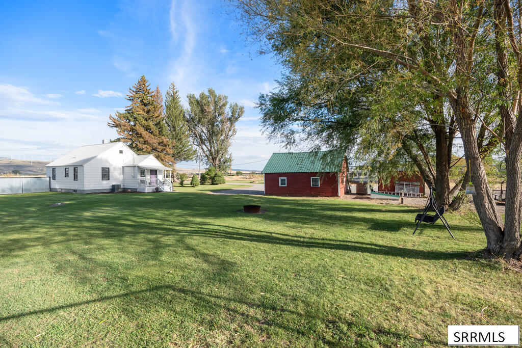 970 N 1000 E Property Photo 23