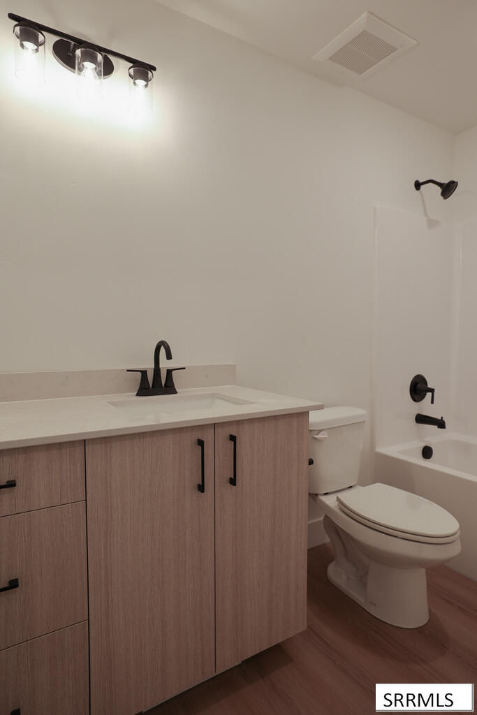1123 Lilah Street # 3 Property Photo 6