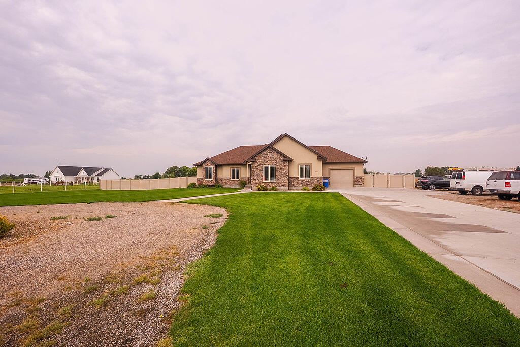 284 N 465 W Property Photo 5