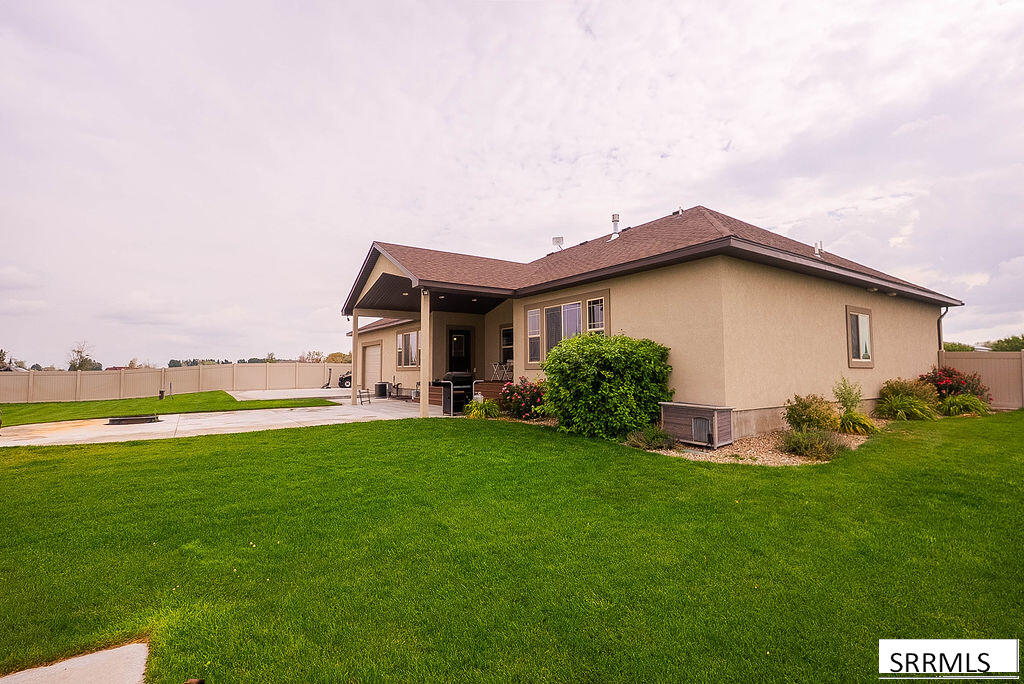 284 N 465 W Property Photo 64