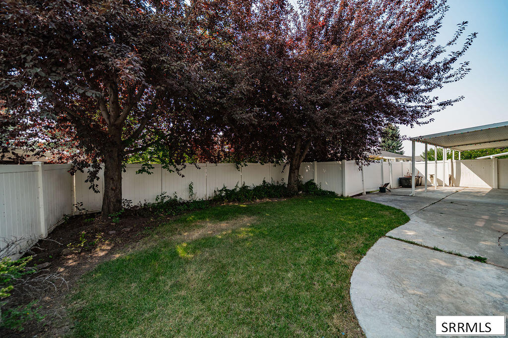 2086 12th Street Circle Property Photo 26