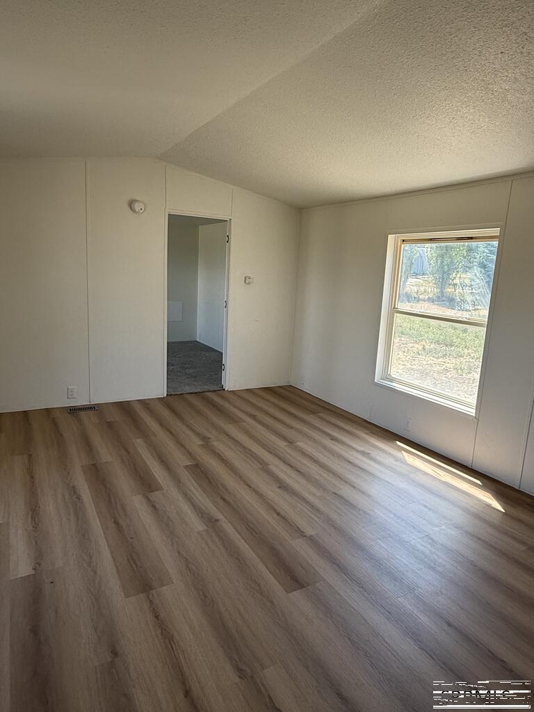 1140 N 1350 E Property Photo 3