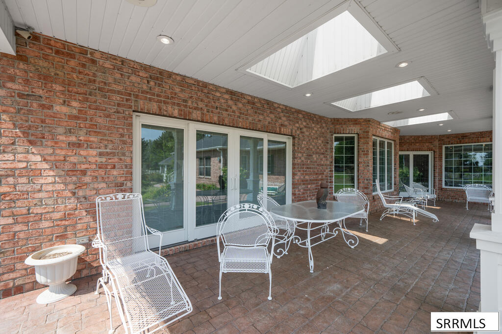 583 W Honey Creek Property Photo 12