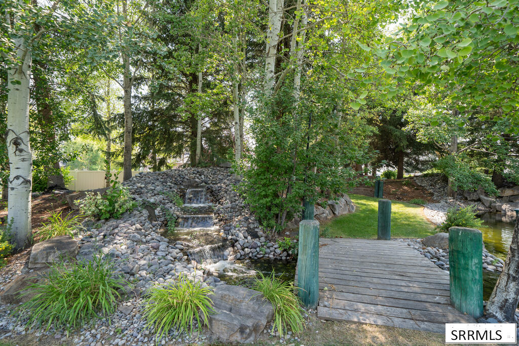 583 W Honey Creek Property Photo 22