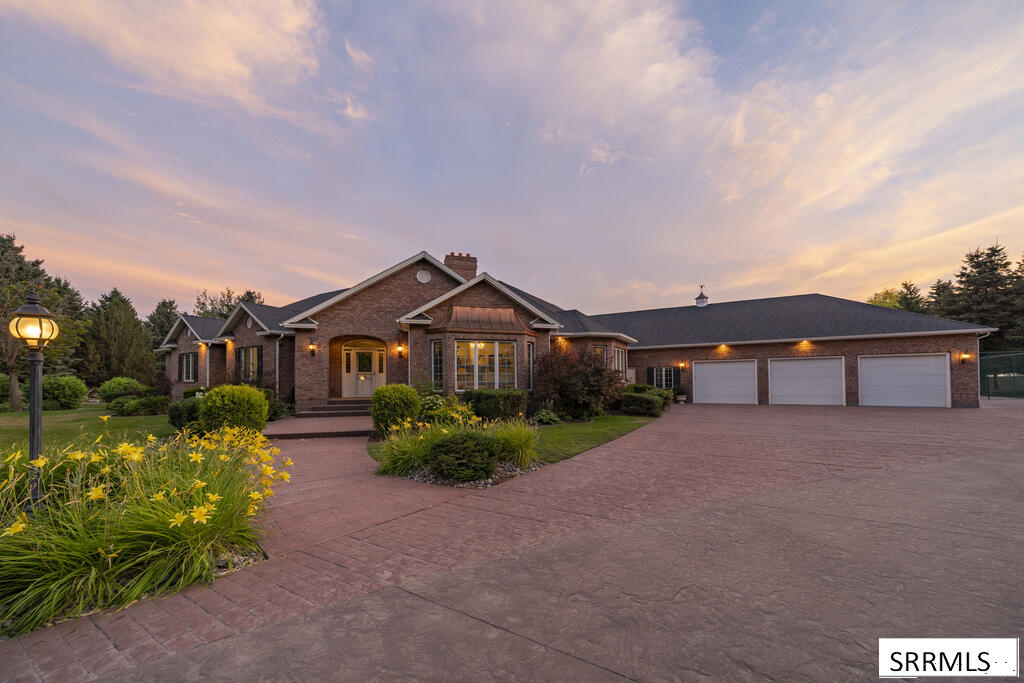 583 W Honey Creek Property Photo 33