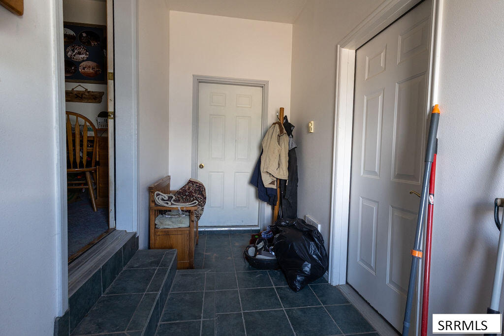 73 N 100 W Property Photo 29