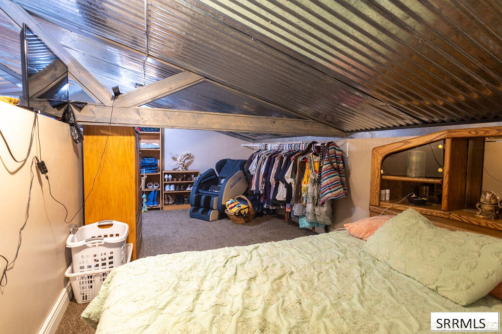 73 N 100 W Property Photo 41