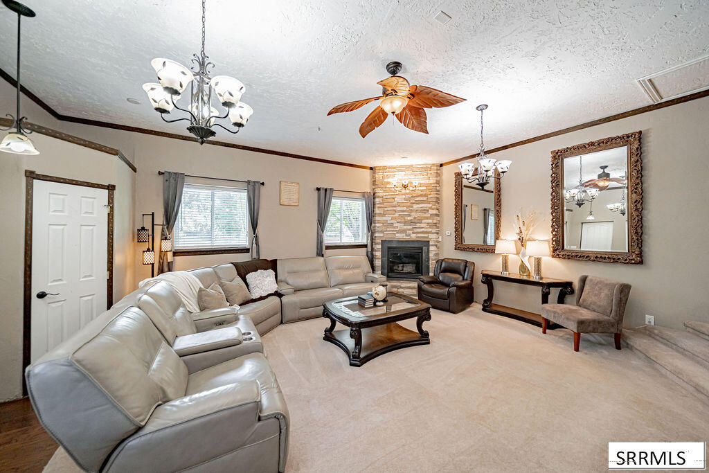 4055 E 356 N Property Photo 7