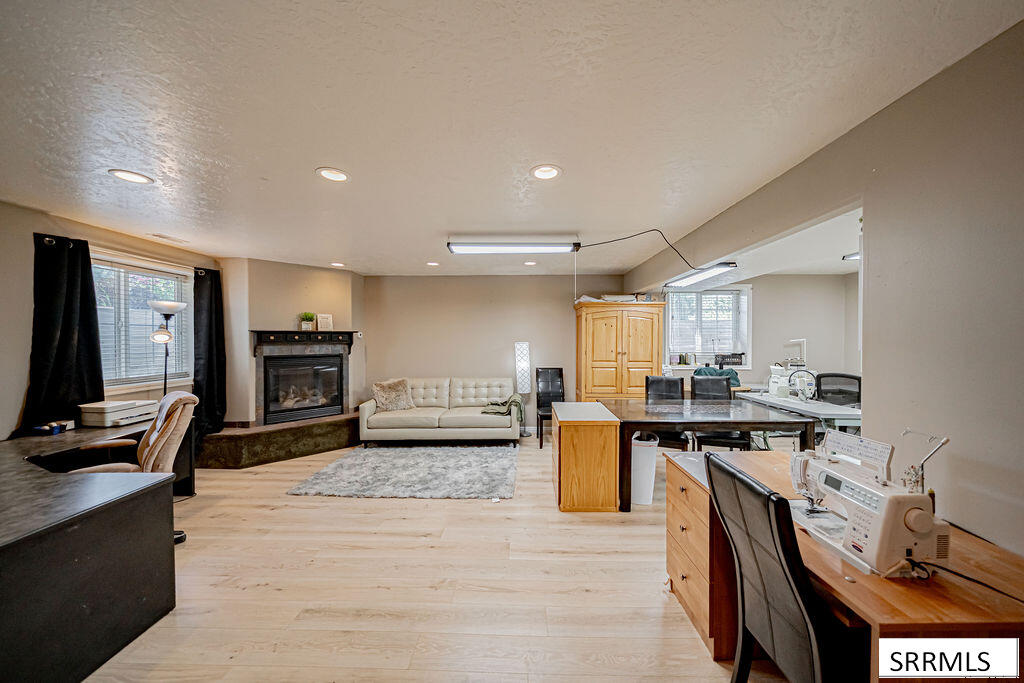 4055 E 356 N Property Photo 26