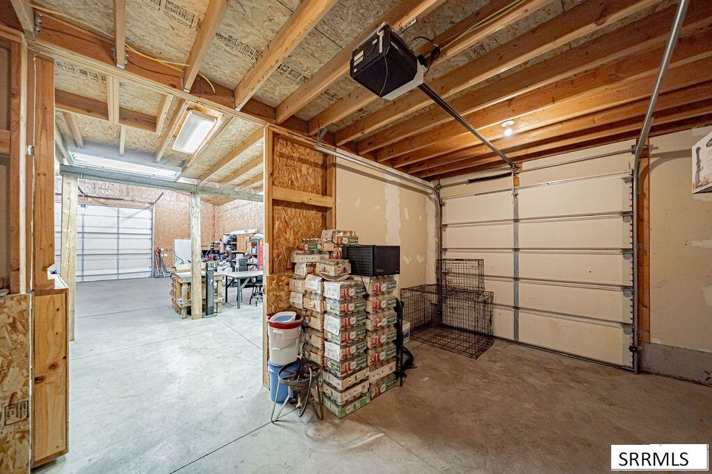4055 E 356 N Property Photo 36