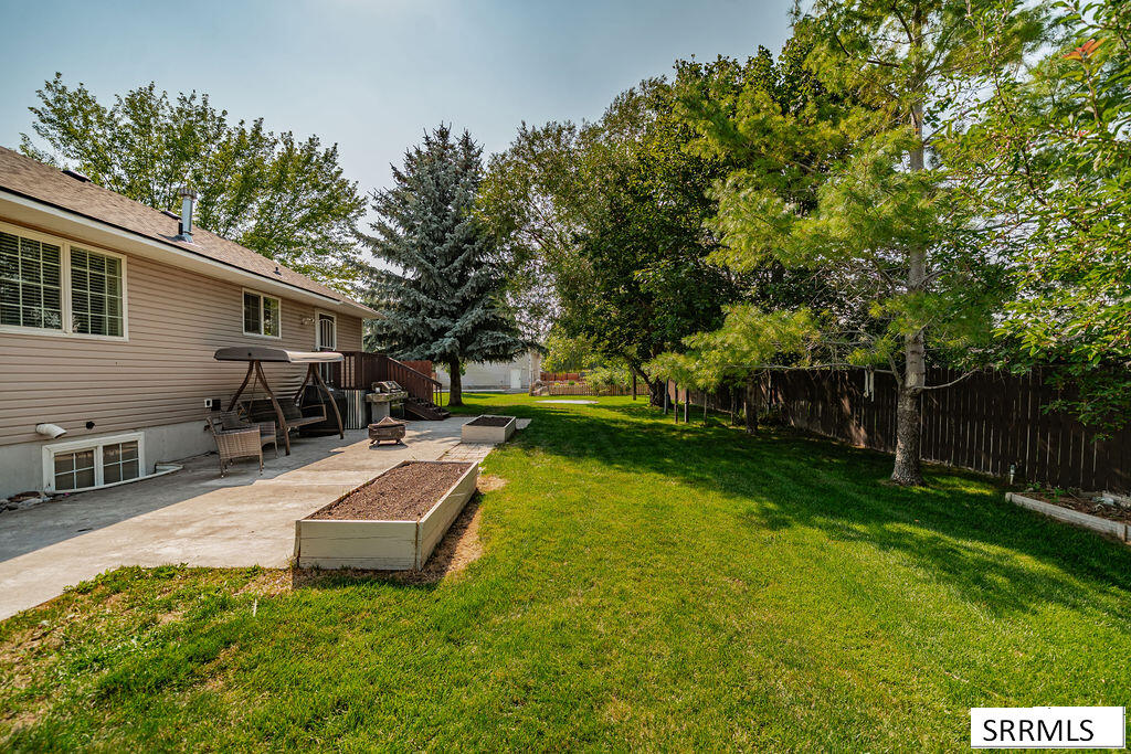 4055 E 356 N Property Photo 42
