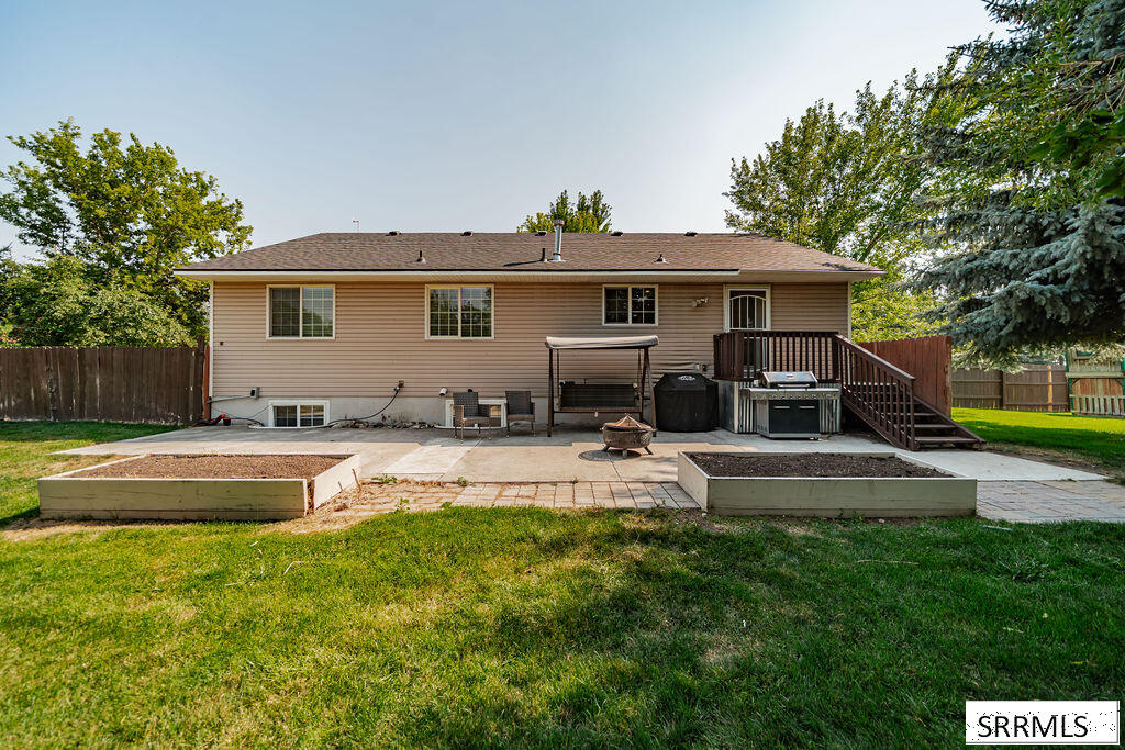 4055 E 356 N Property Photo 43