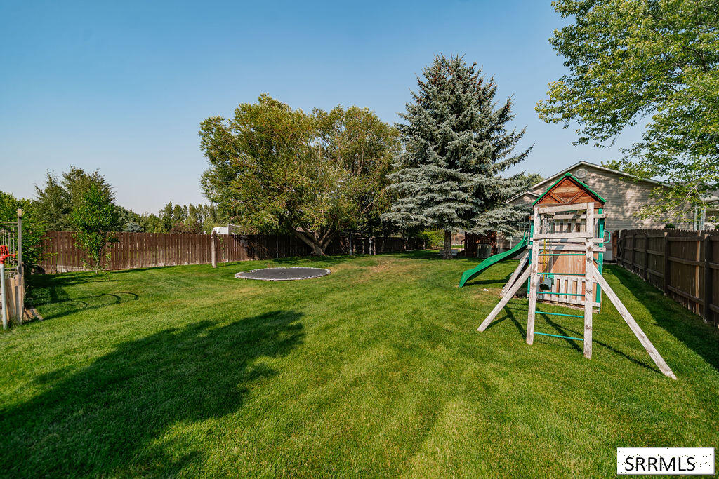 4055 E 356 N Property Photo 46