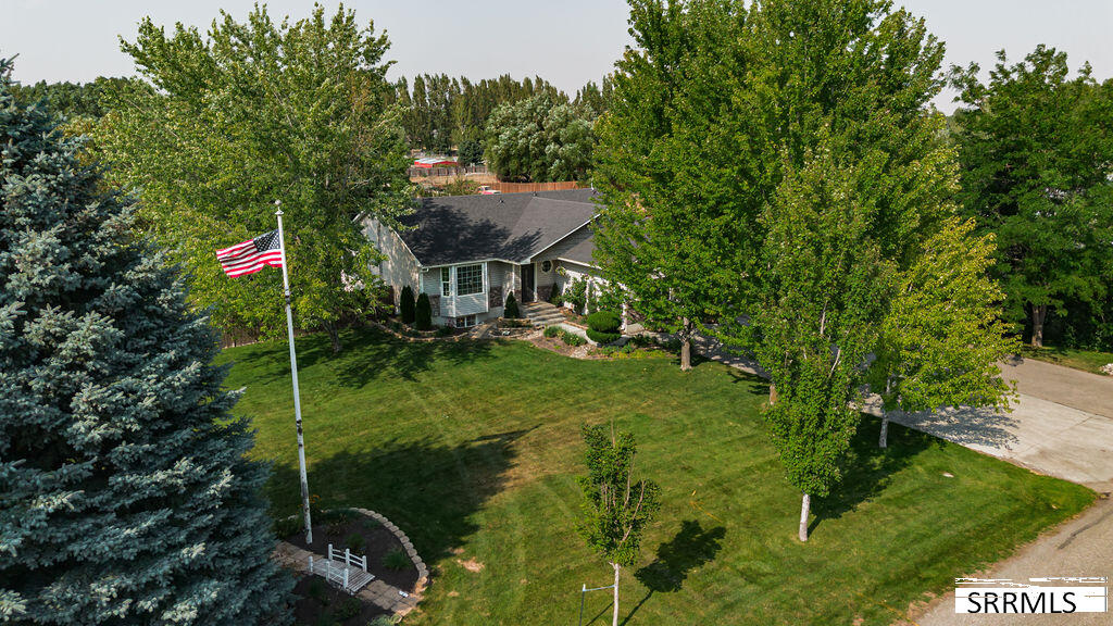 4055 E 356 N Property Photo 56