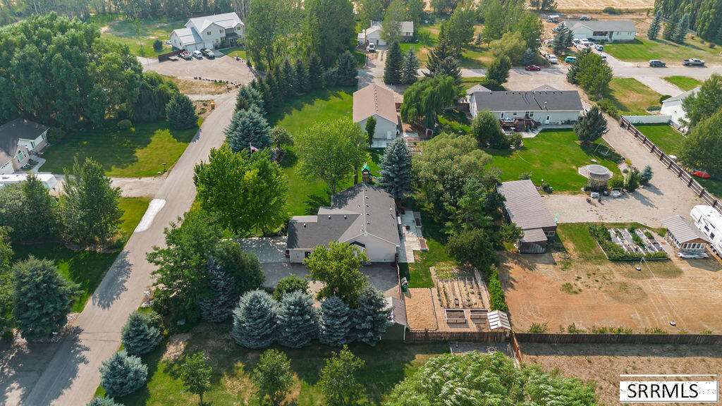 4055 E 356 N Property Photo 57