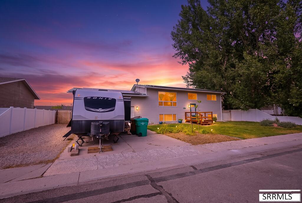 758 Callie Property Photo 1