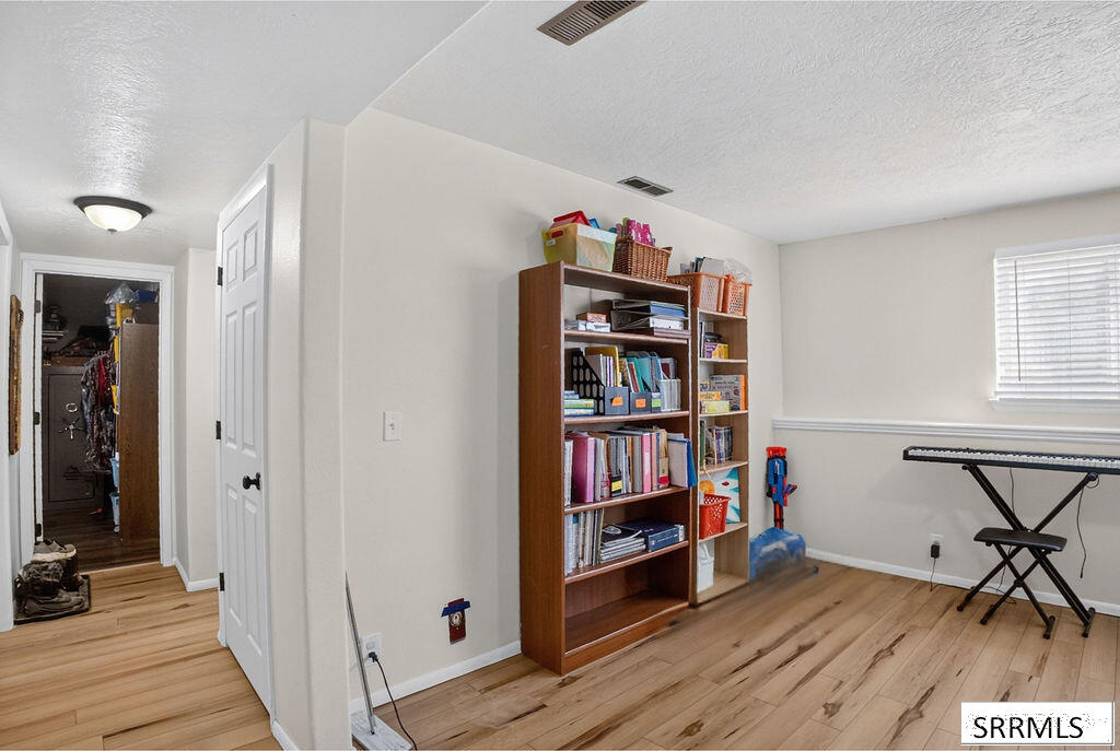 758 Callie Property Photo 27