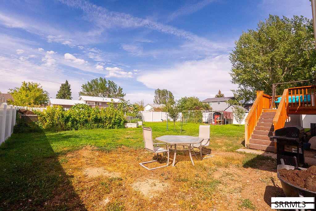 758 Callie Property Photo 32