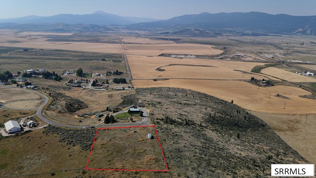 1662 Skyline Drive Property Photo 1