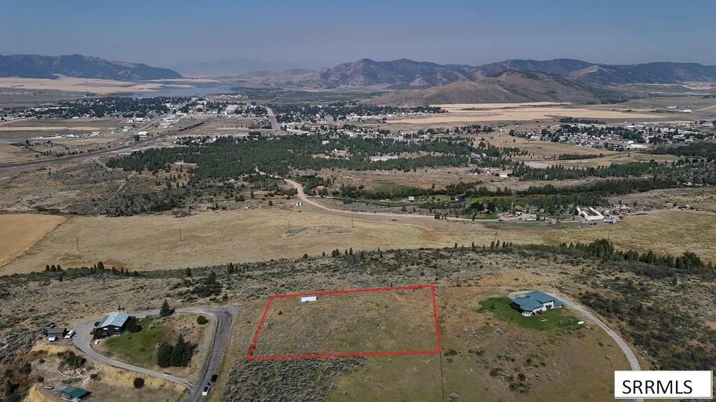 1662 Skyline Drive Property Photo 13