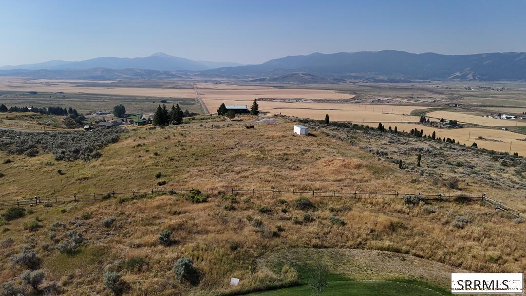 1662 Skyline Drive Property Photo 27
