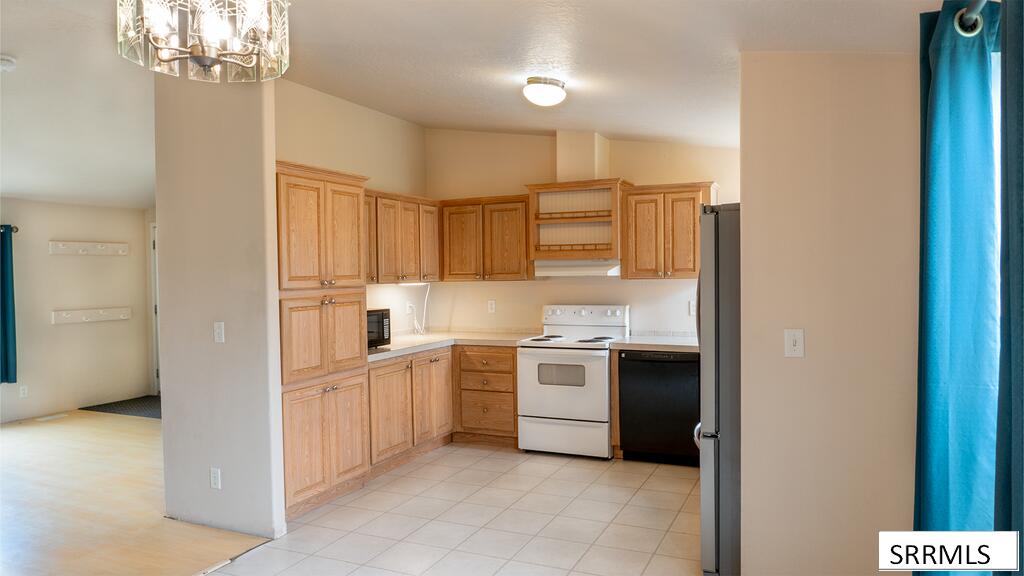 205 E Opal Avenue Property Photo 12