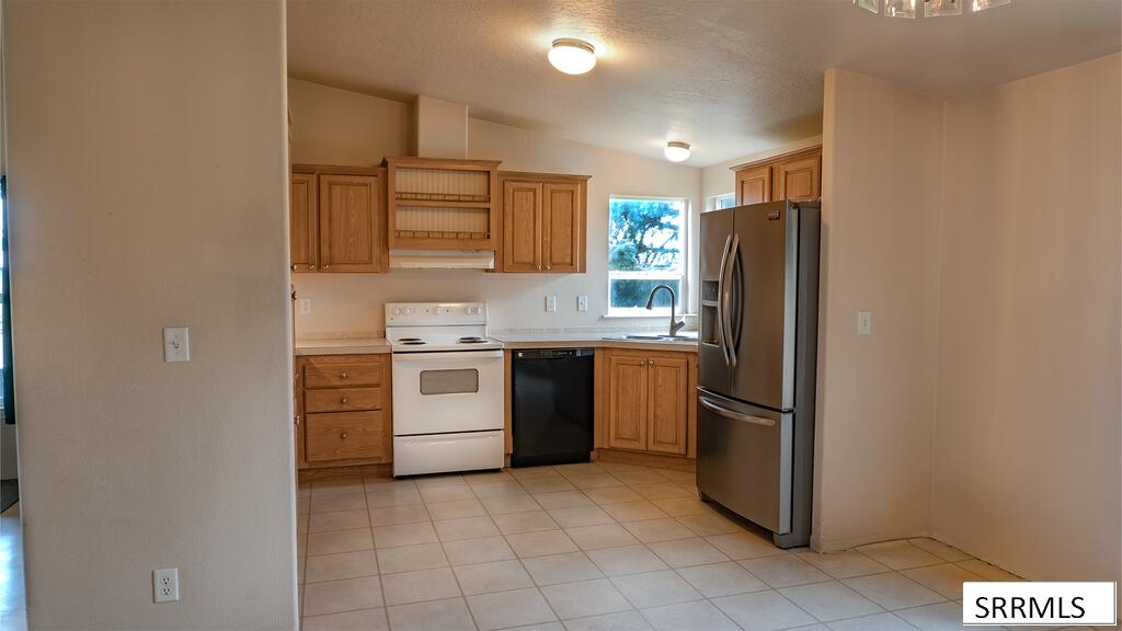 205 E Opal Avenue Property Photo 13