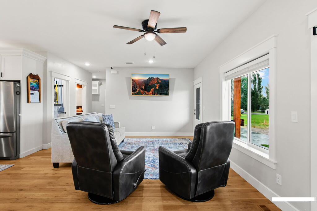 3819 E 420 N Property Photo 11