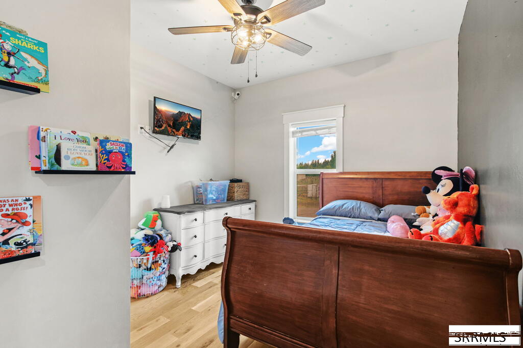 3819 E 420 N Property Photo 24