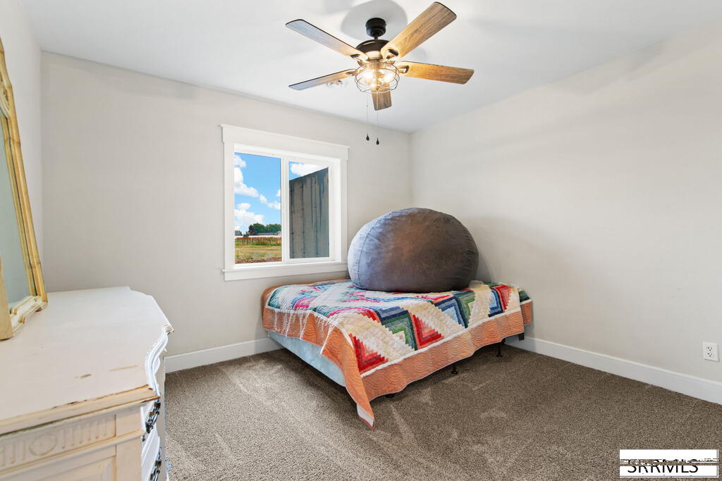 3819 E 420 N Property Photo 25