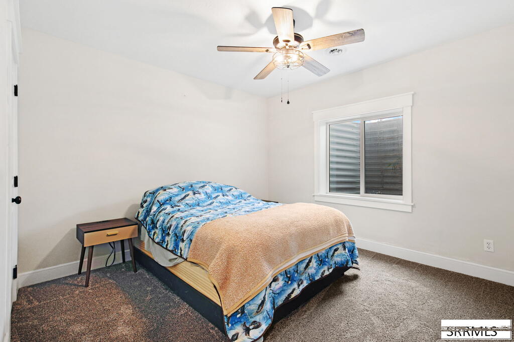 3819 E 420 N Property Photo 26